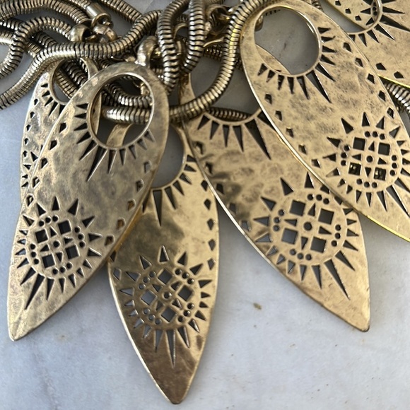 Vintage Lucky Brand Gold Necklace! - Picture 5 of 5